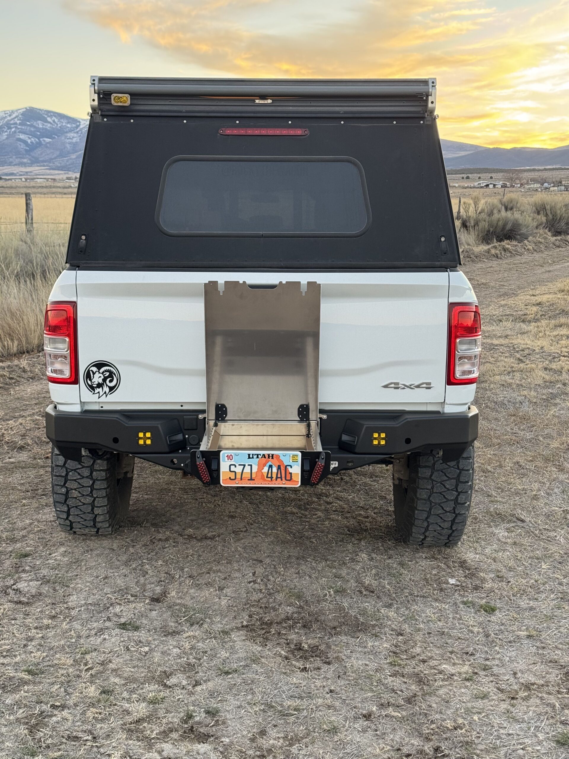 Modular Rear Bumper: 2014-Present 2500/3500 - Image 10